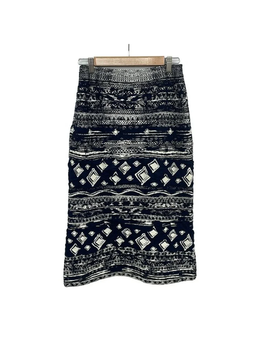 Chanel Long Skirt 36 S Ivory Dark Navy Waist Togo